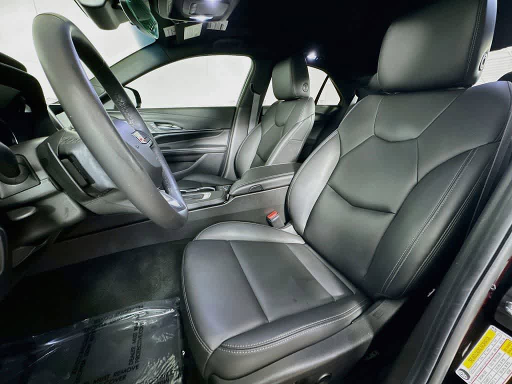 Used 2023 Cadillac CT4 Luxury RWD image 12