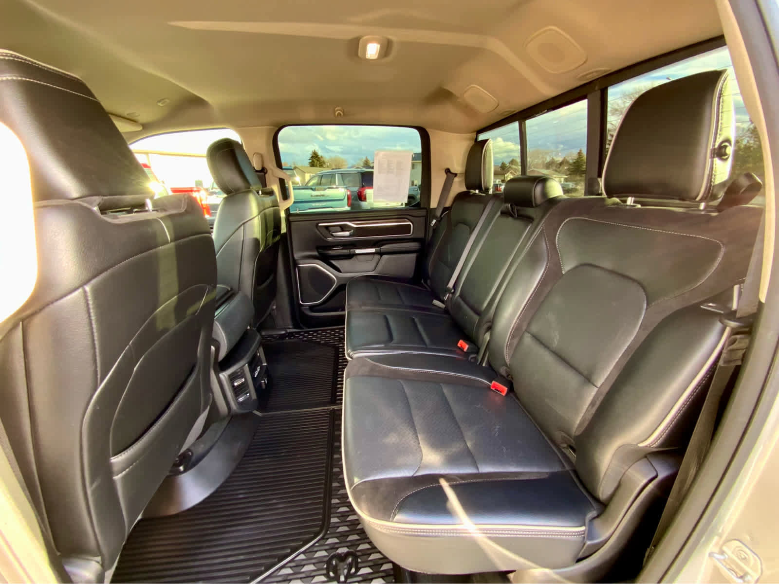 Used 2020 RAM 1500 Laramie w/ Off Road Group image 32