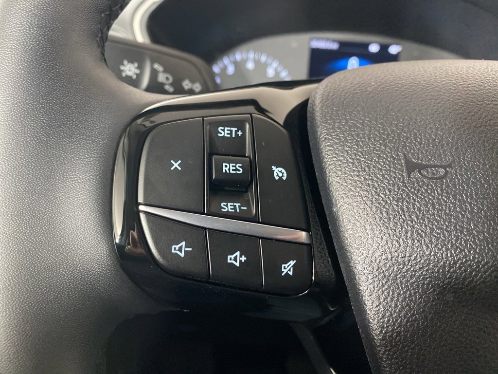 Used 2022 Ford Escape SE w/ Cold Weather Package image 10