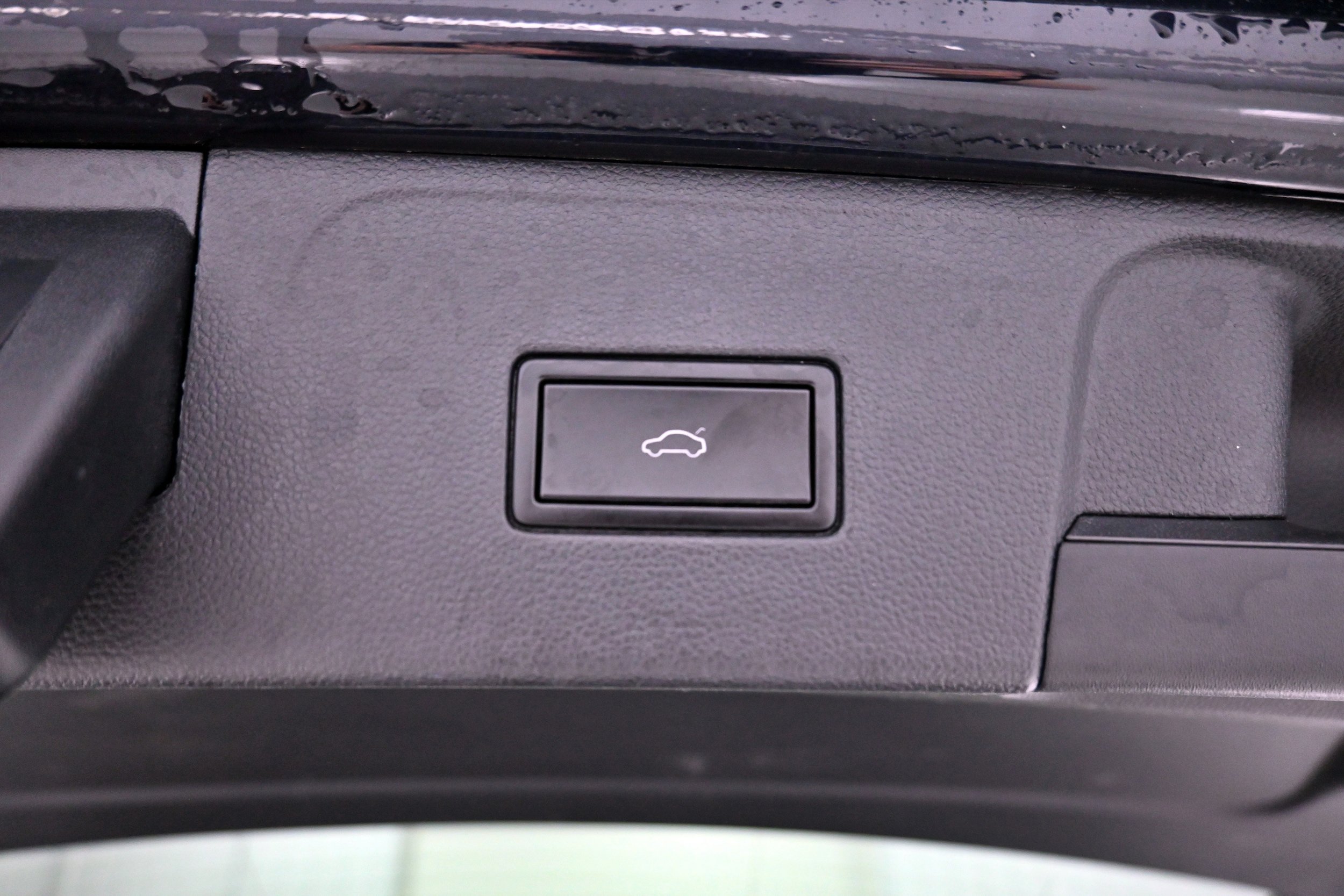Used 2019 Volkswagen Atlas SEL Premium AWD/4WD image 36
