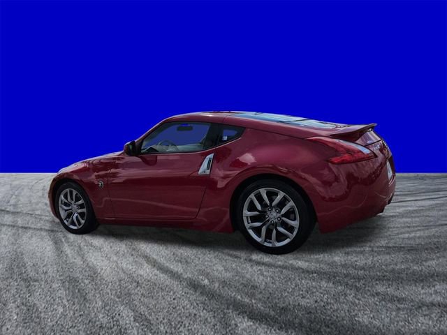 Used 2013 Nissan 370Z Coupe RWD image 6
