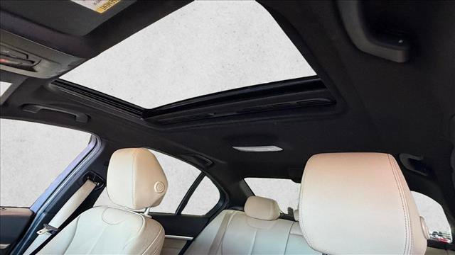 Used 2018 BMW 340i Sedan w/ Executive Package RWD image 16