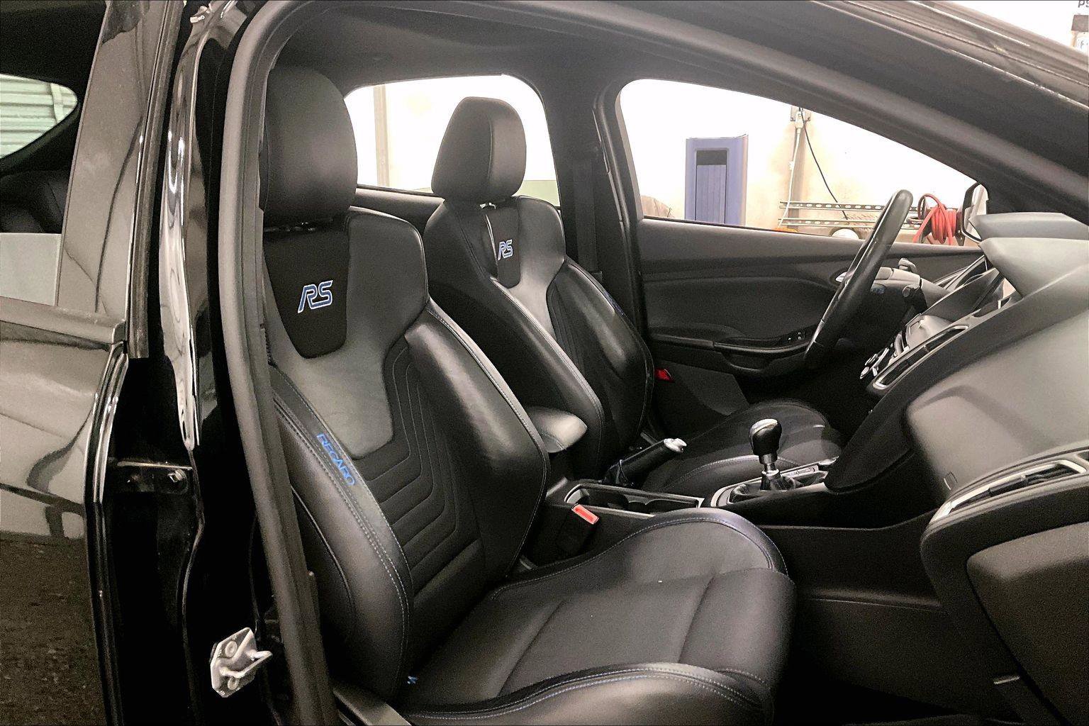 Used 2017 Ford Focus RS image 7
