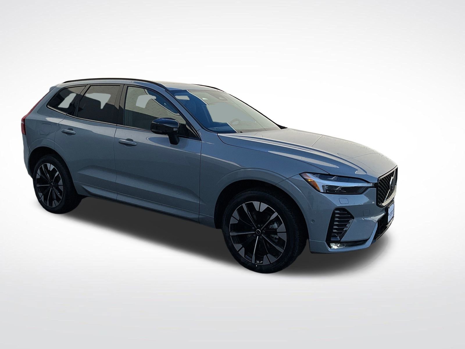 New 2026 Volvo XC60 B5 Plus w/ Protection Package Premier AWD/4WD image 7