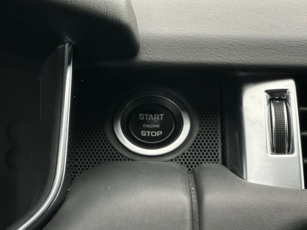 Used 2019 Land Rover Range Rover Sport Supercharged image 23