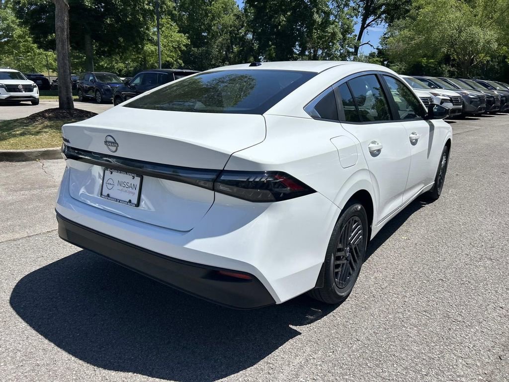 New 2026 Nissan Sentra SV w/ SV Convenience Package FWD image 7