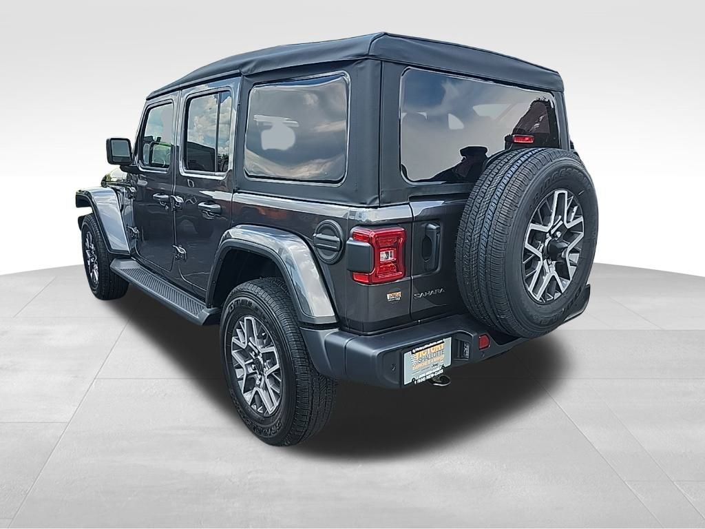 New 2025 Jeep Wrangler Unlimited Sahara AWD/4WD image 5