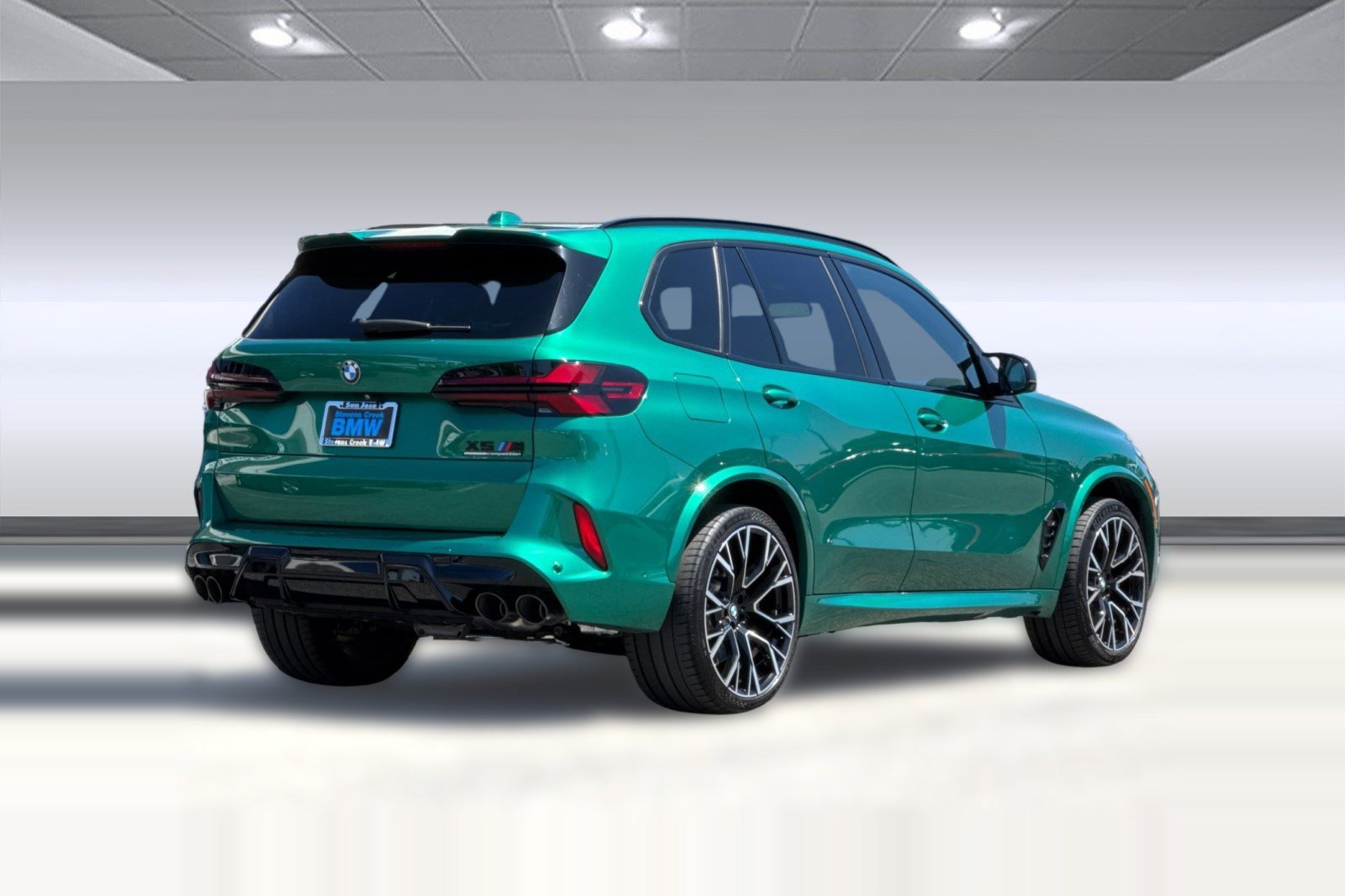 Used 2024 BMW X5 M Competition w/ Executive Package AWD/4WD image 8