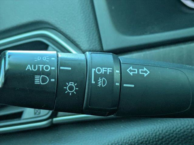 Used 2019 Honda Accord Touring image 11