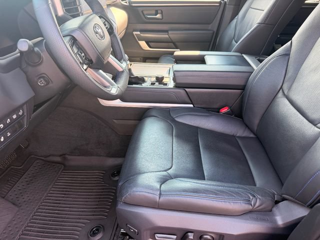 Used 2025 Toyota Sequoia Platinum AWD/4WD image 14