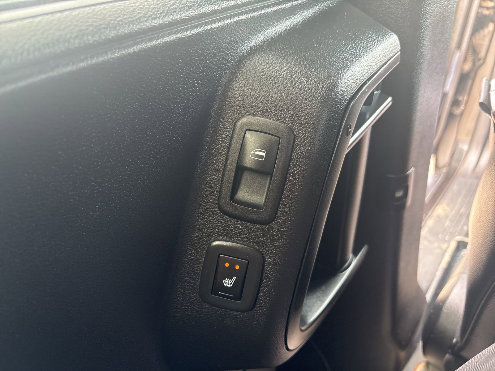 Used 2015 Dodge Grand Caravan R/T w/ Driver Convenience Group FWD image 16