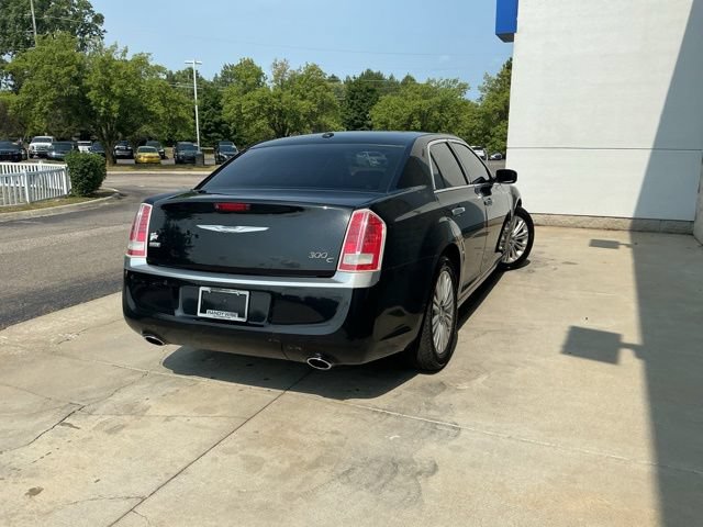 Used 2013 Chrysler 300 C w/ Harman Kardon Audio Group AWD/4WD image 8
