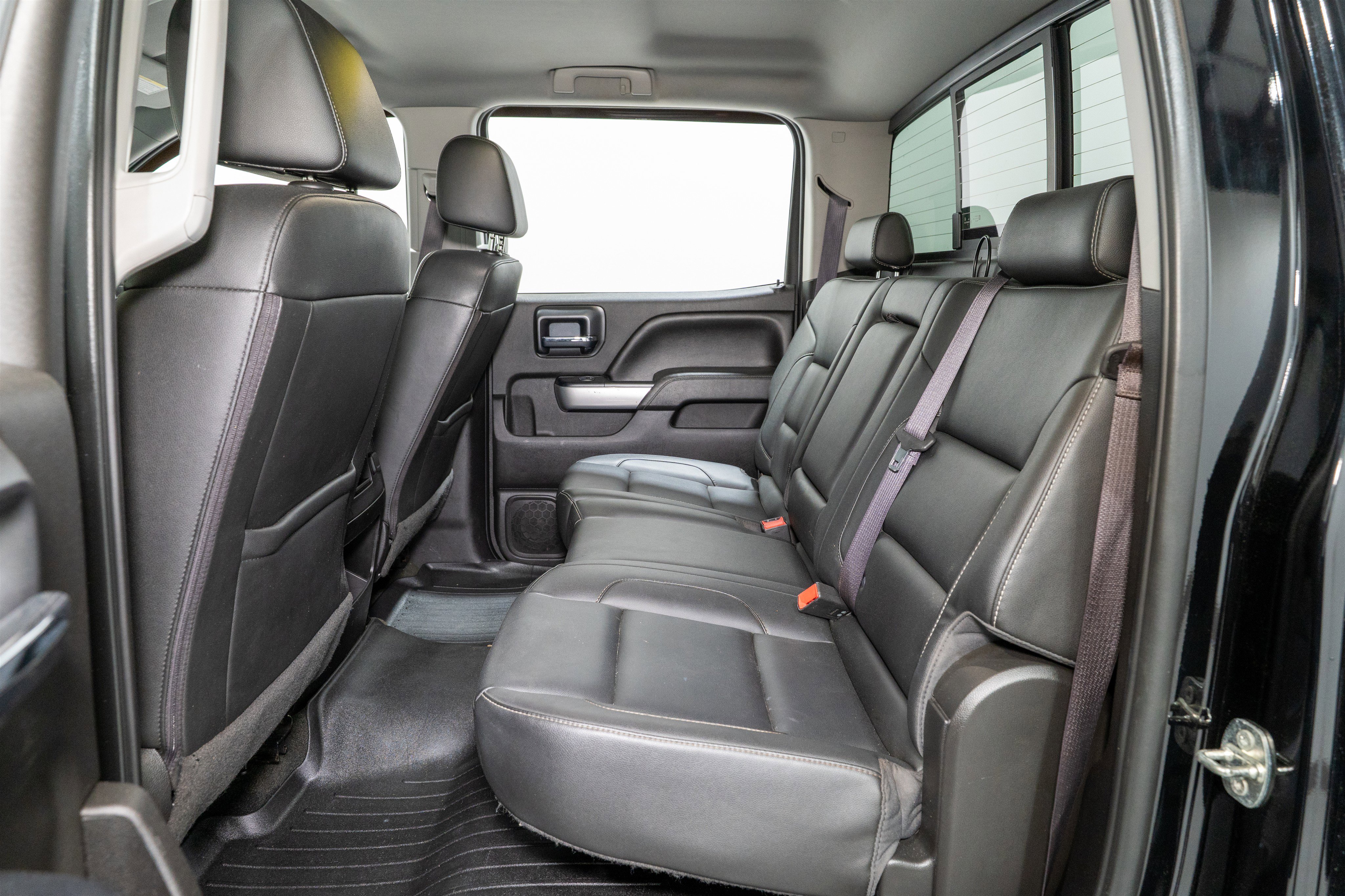 Used 2016 Chevrolet Silverado 3500 LTZ w/ Duramax Plus Package image 33