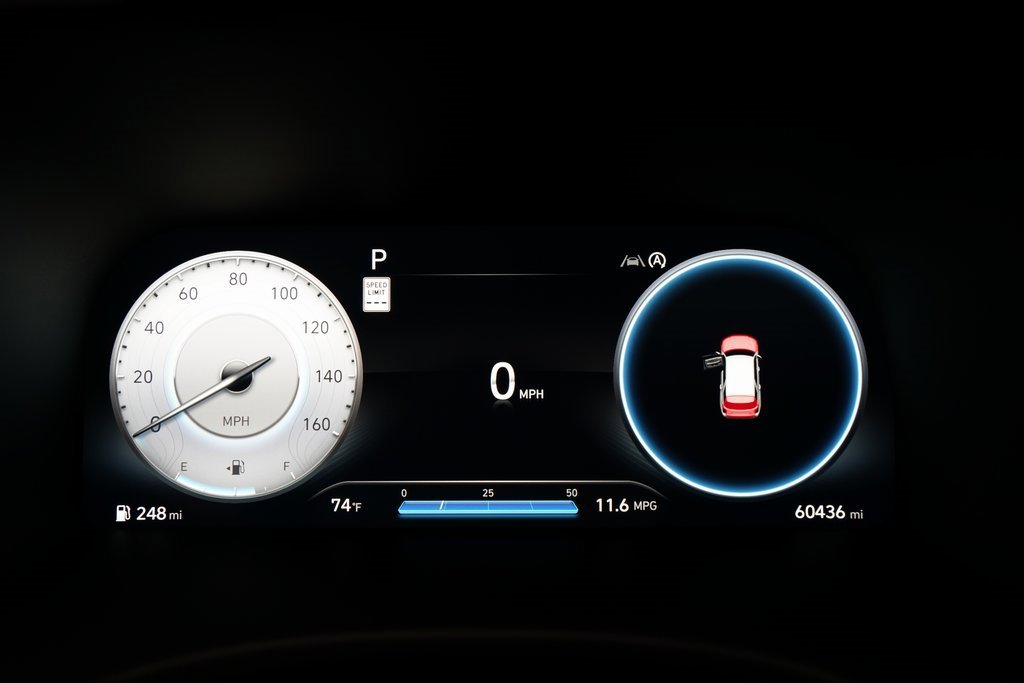 Used 2024 Hyundai Palisade Calligraphy image 2