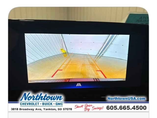 Used 2024 Chevrolet Trax LT w/ Driver Confidence Package image 20