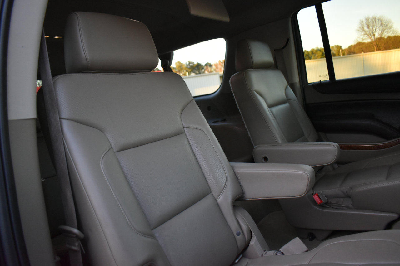 Used 2015 Chevrolet Suburban LTZ image 34