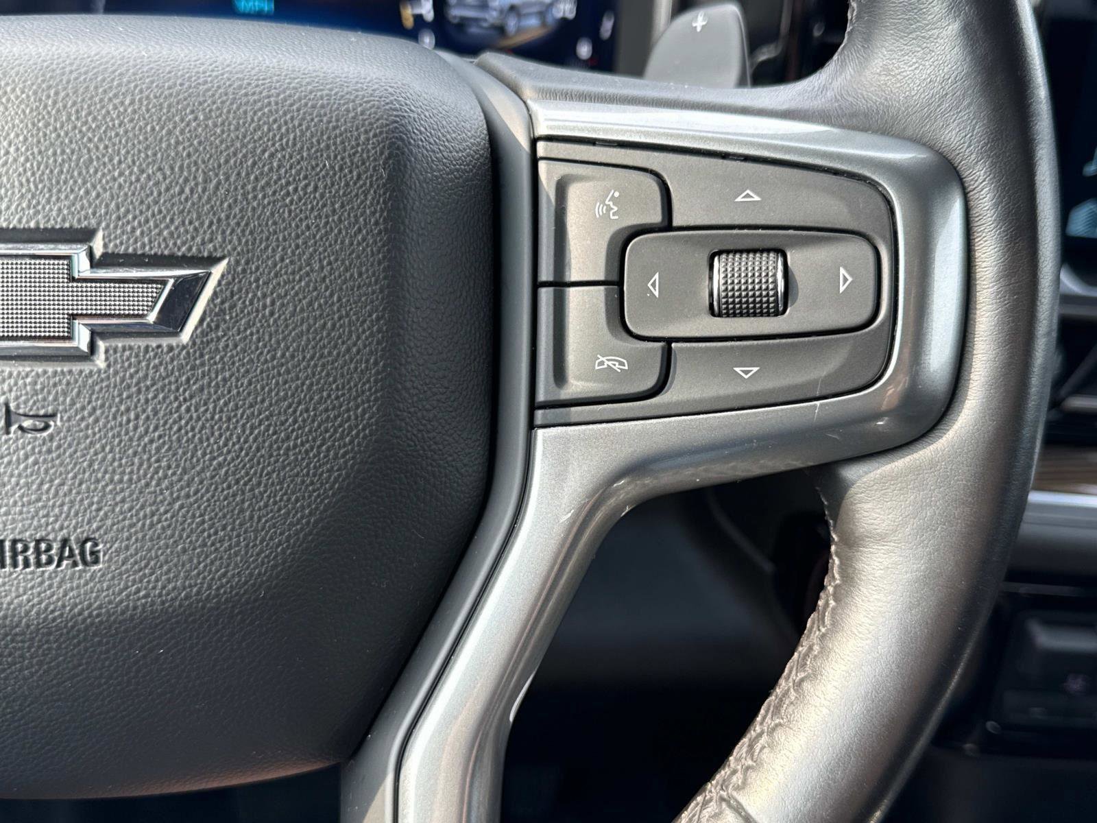 Used 2022 Chevrolet Silverado 1500 RST image 7