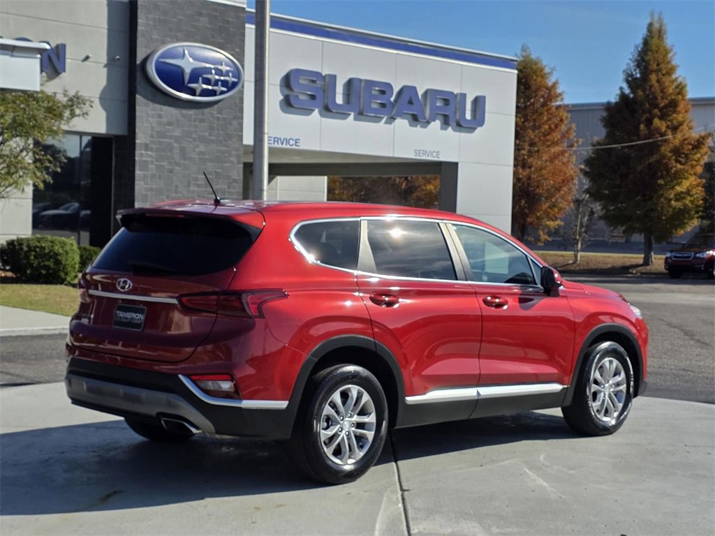 Used 2019 Hyundai Santa Fe SE image 5