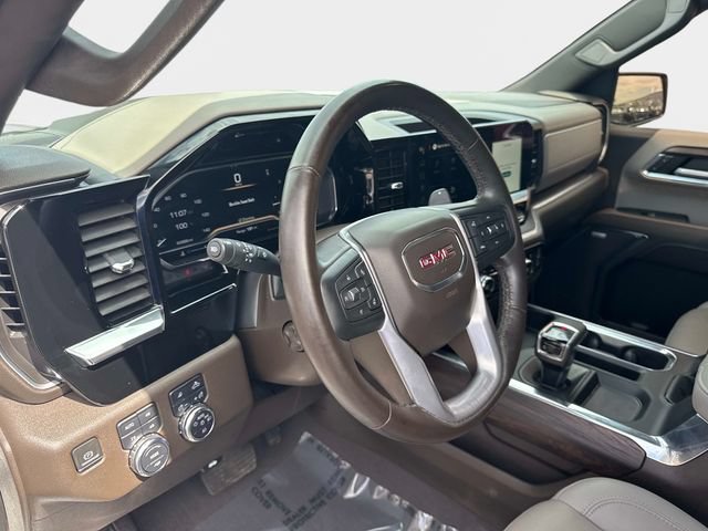 Used 2023 GMC Sierra 1500 SLT w/ SLT Premium Package AWD/4WD image 19
