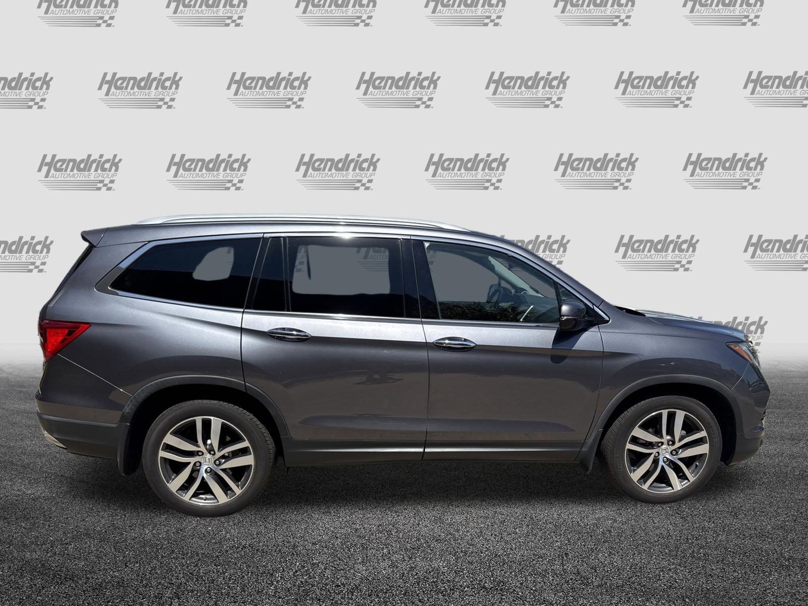 Used 2016 Honda Pilot Elite image 11