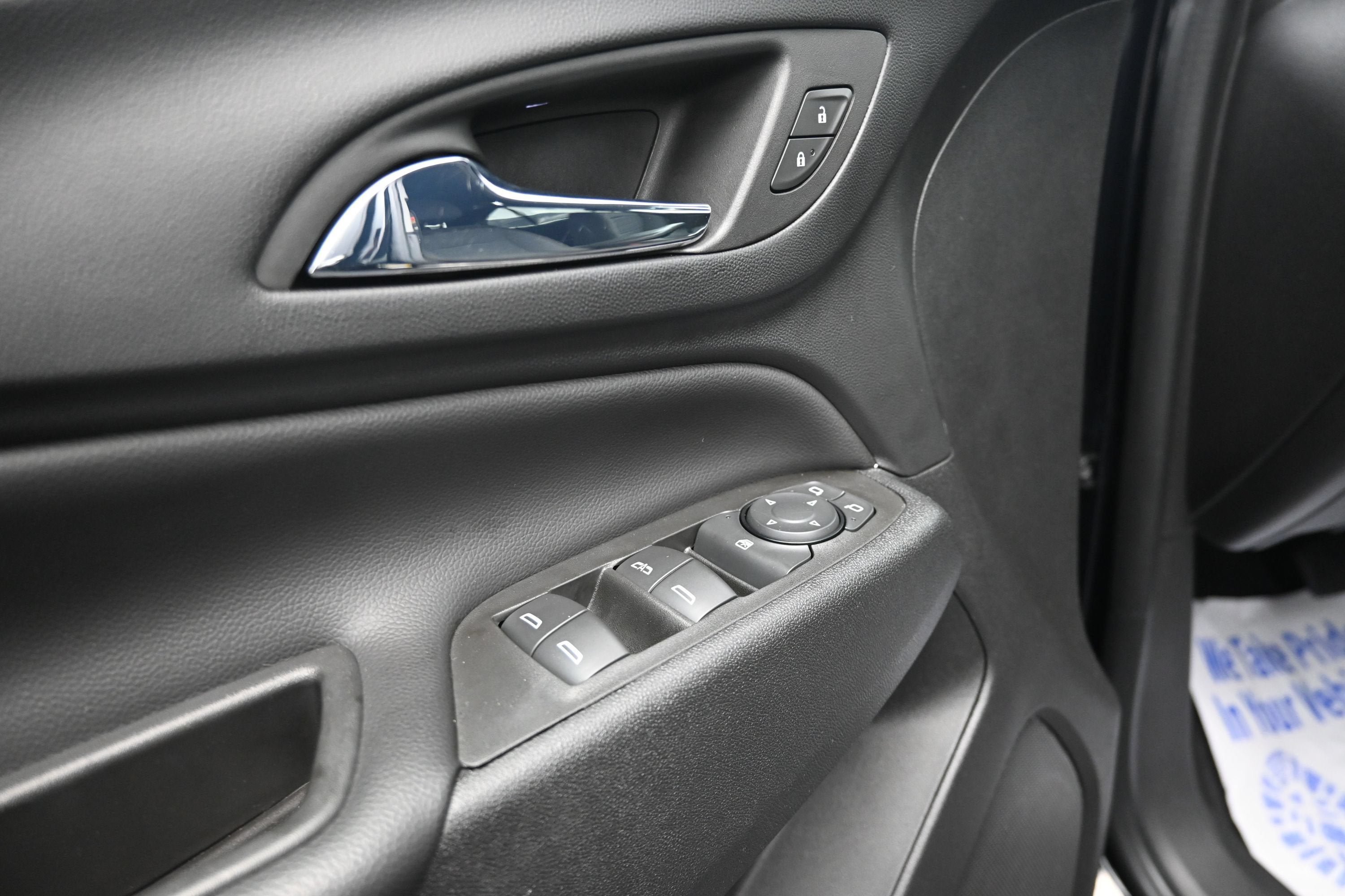 Used 2022 Chevrolet Equinox LT FWD image 24