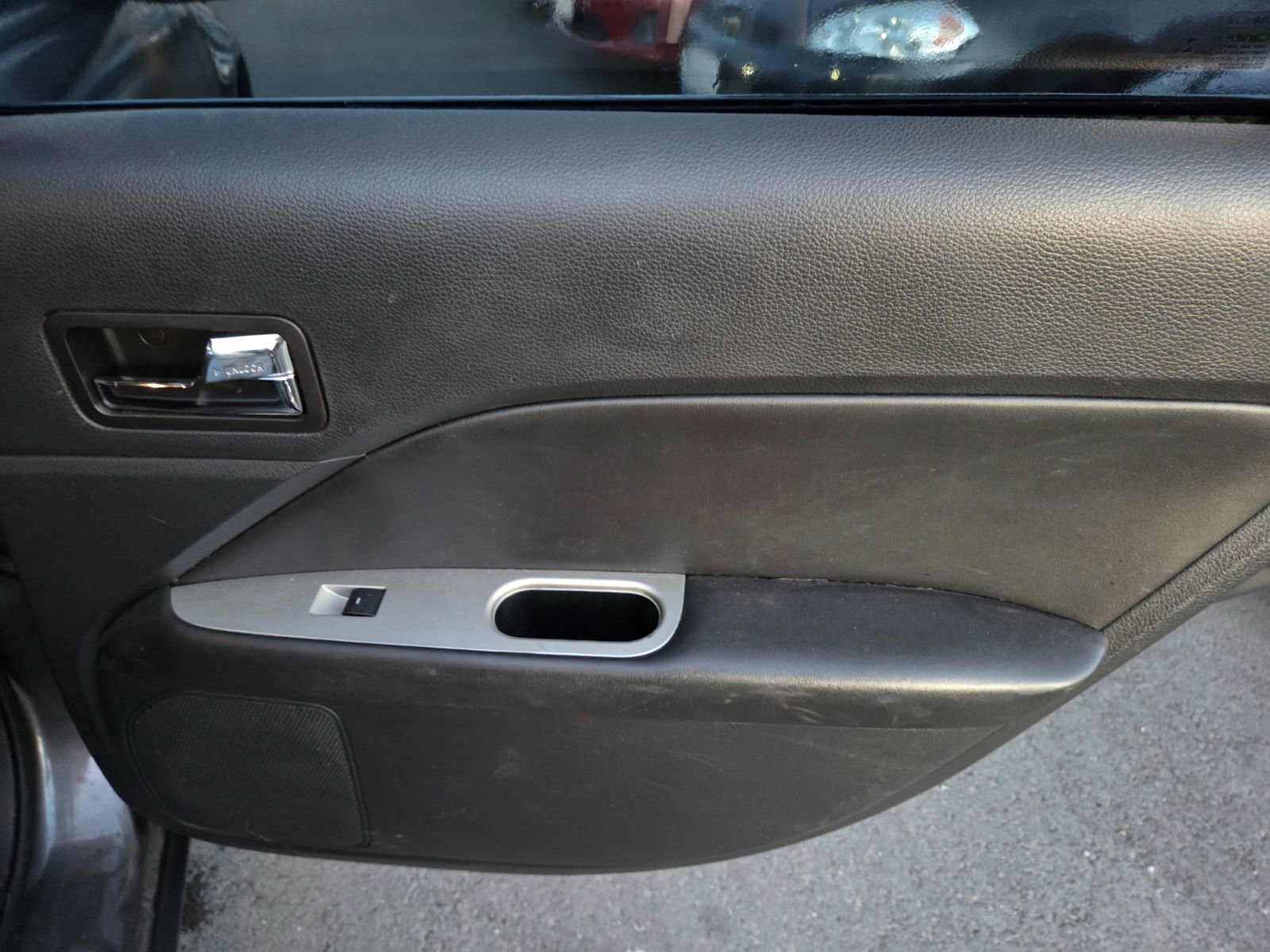 Used 2012 Ford Fusion SEL image 12