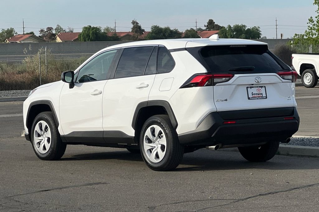 Certified 2025 Toyota RAV4 LE image 7