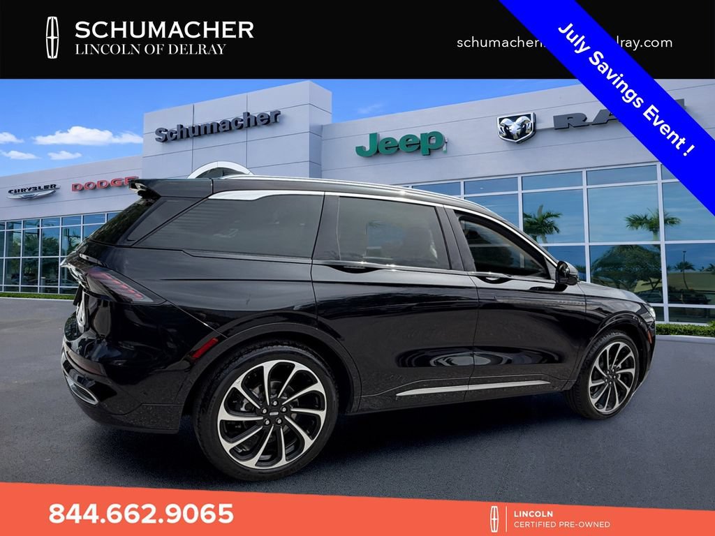 Used 2024 Lincoln Nautilus Black Label AWD/4WD image 7
