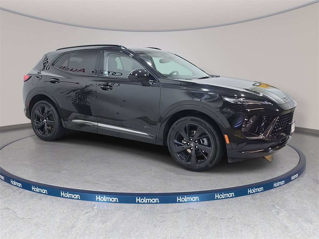 Used 2024 Buick Envision Sport Touring image 5