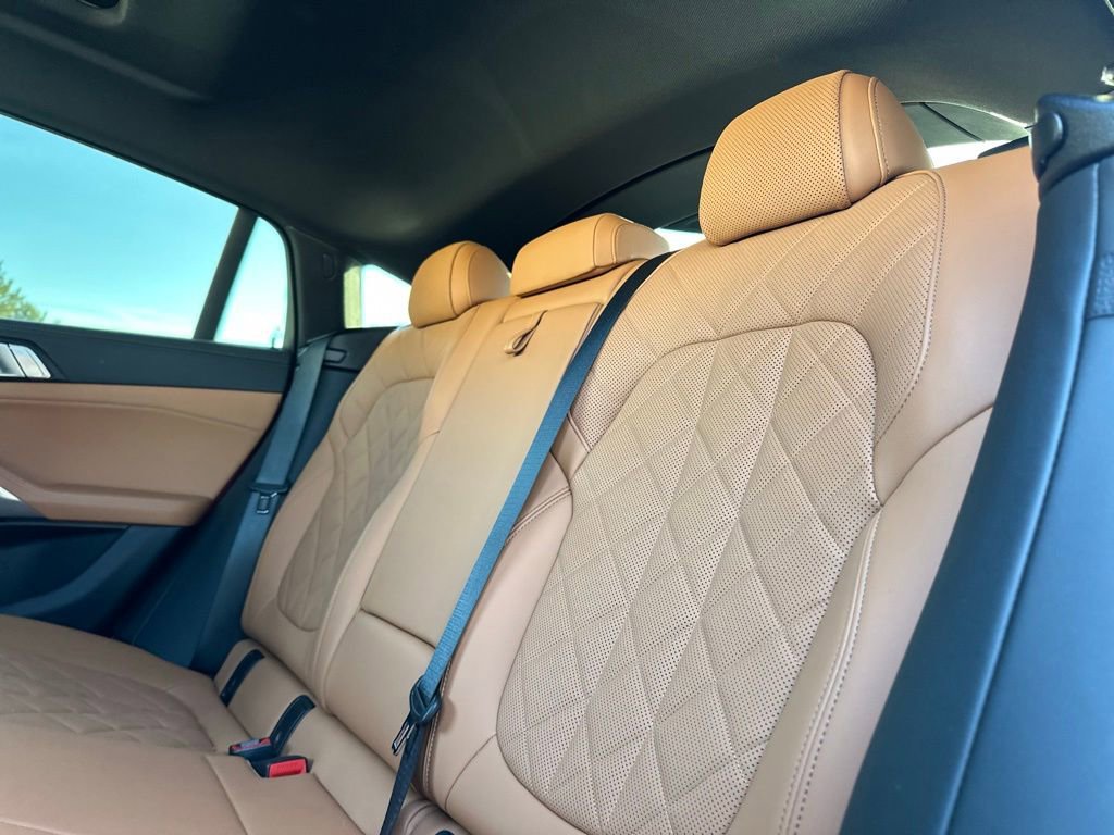 Used 2023 BMW X6 xDrive40i w/ Premium Package image 20