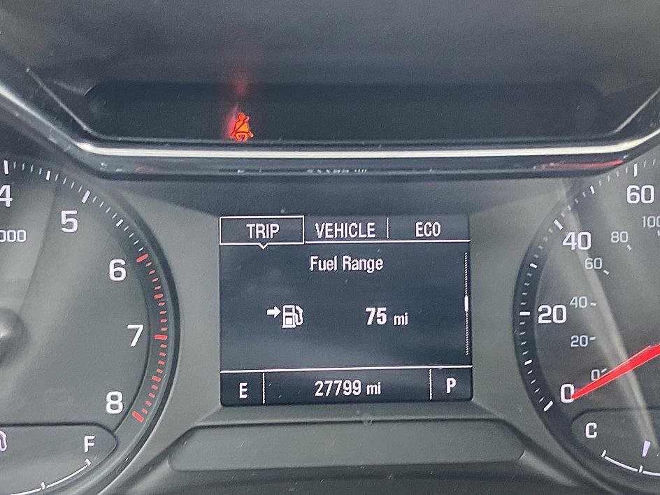 Used 2022 Chevrolet TrailBlazer LT w/ Convenience Package FWD image 17