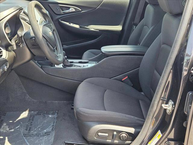 Used 2023 Chevrolet Malibu LT FWD image 15