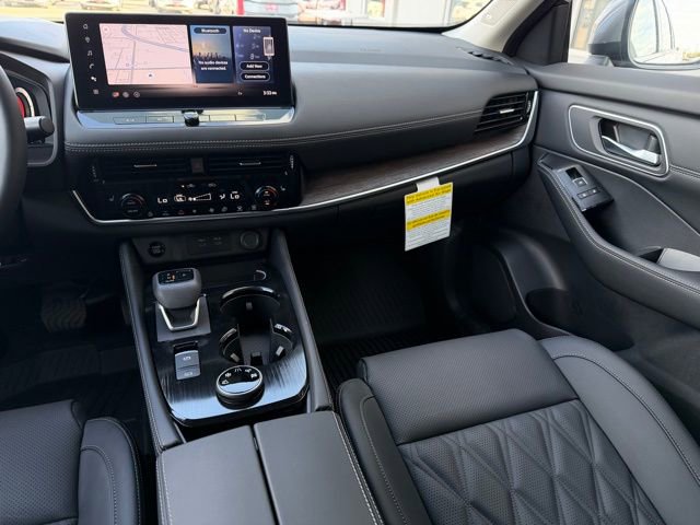 New 2026 Nissan Rogue Platinum w/ Tech Package AWD/4WD image 30
