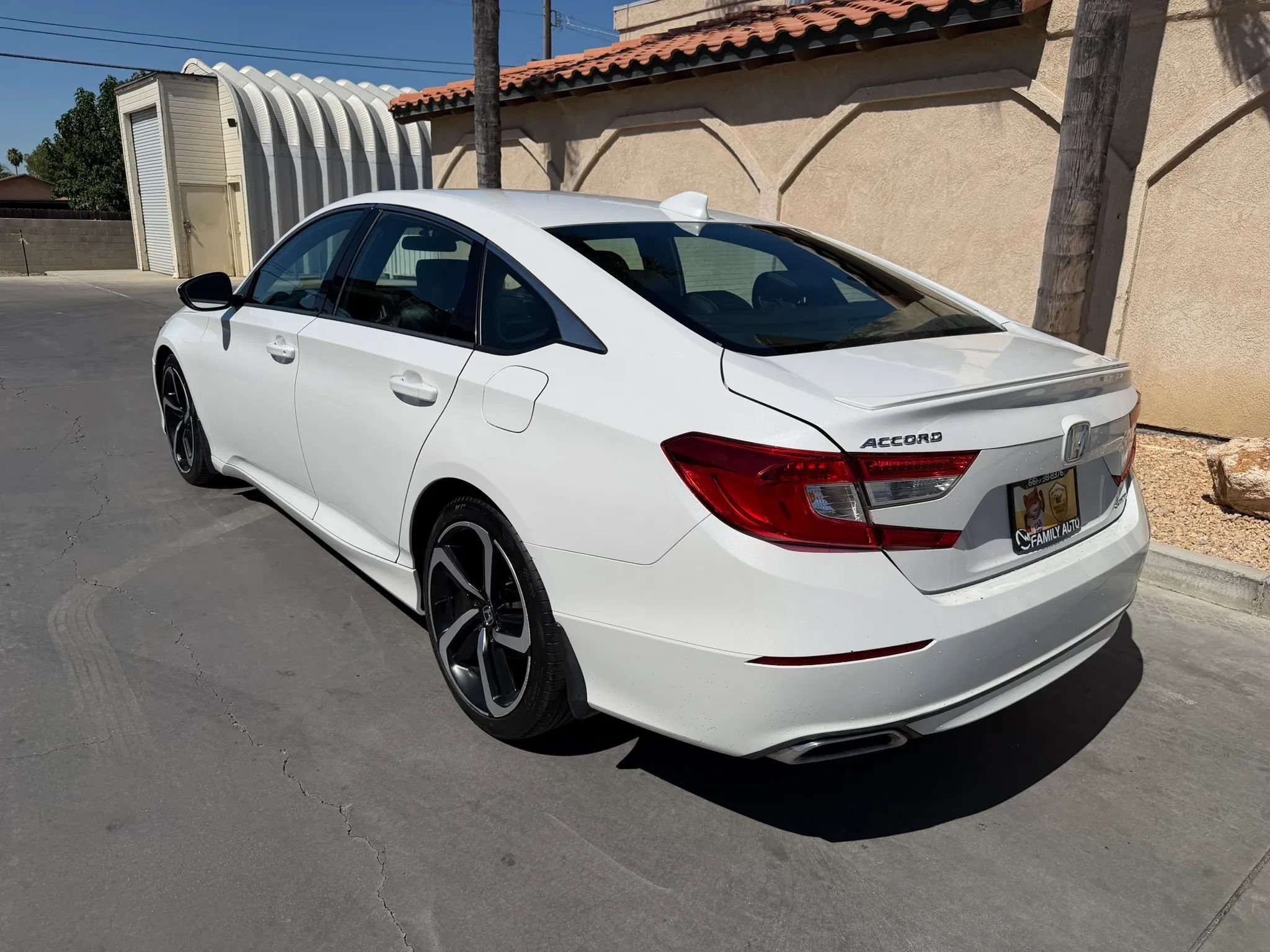 Used 2018 Honda Accord Sport image 11