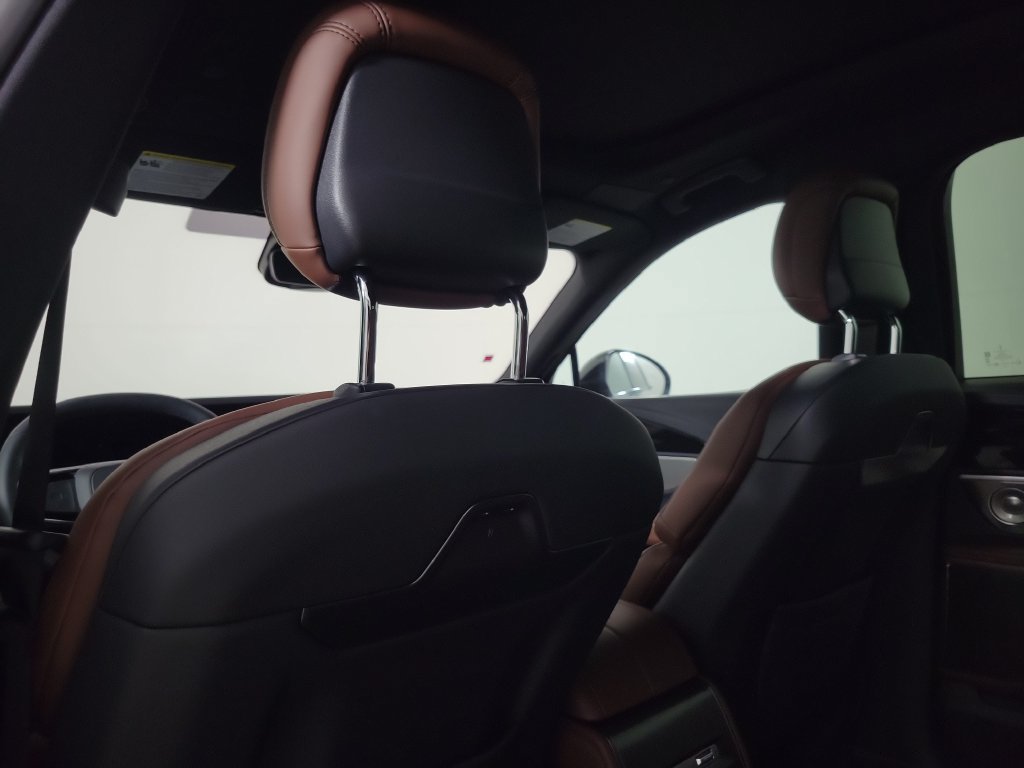 New 2026 Lincoln Nautilus Reserve AWD/4WD image 14