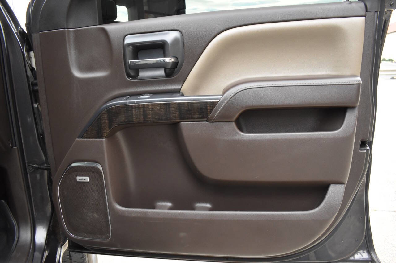 Used 2015 GMC Sierra 3500 Denali w/ Duramax Plus Package image 42