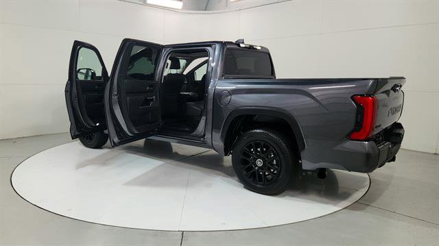 Used 2024 Toyota Tundra Limited image 30