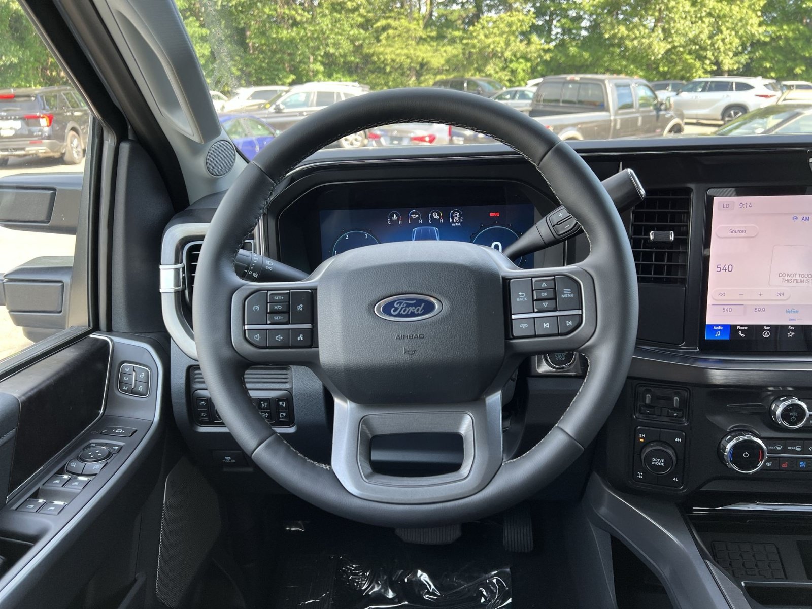 New 2026 Ford F250 Lariat w/ Chrome Package AWD/4WD image 16