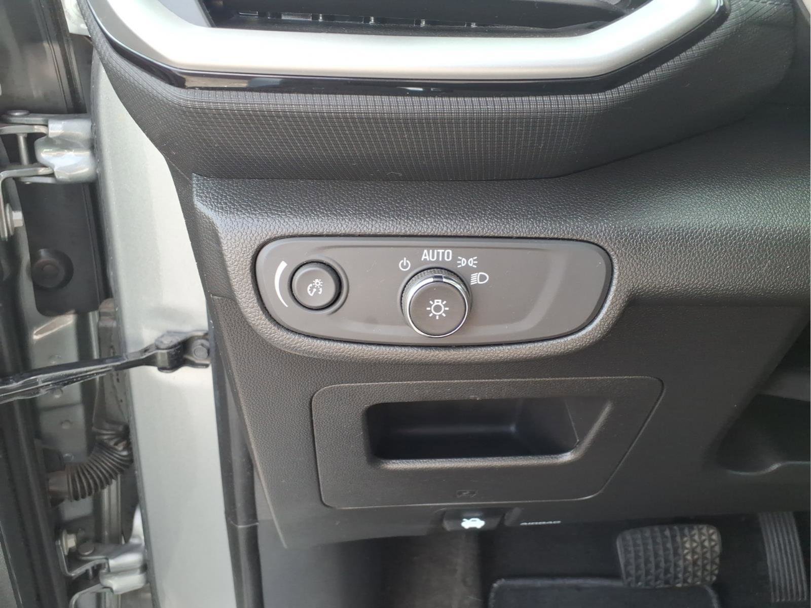 Used 2023 Chevrolet TrailBlazer LS image 10
