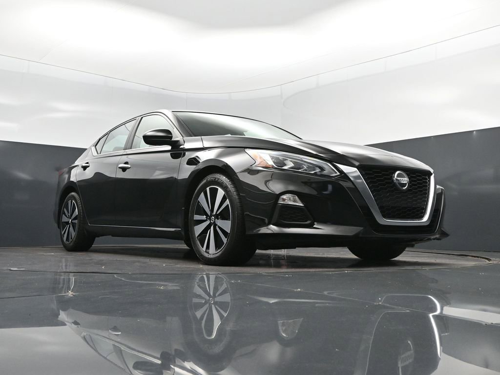 Used 2022 Nissan Altima 2.5 SV FWD image 45