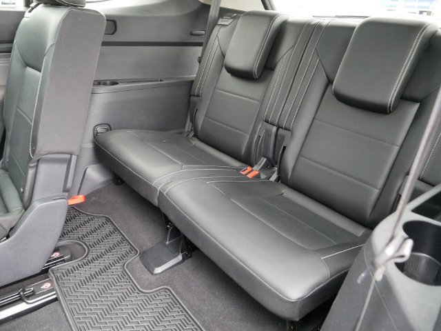 Certified 2023 Volkswagen Atlas SEL AWD/4WD image 18