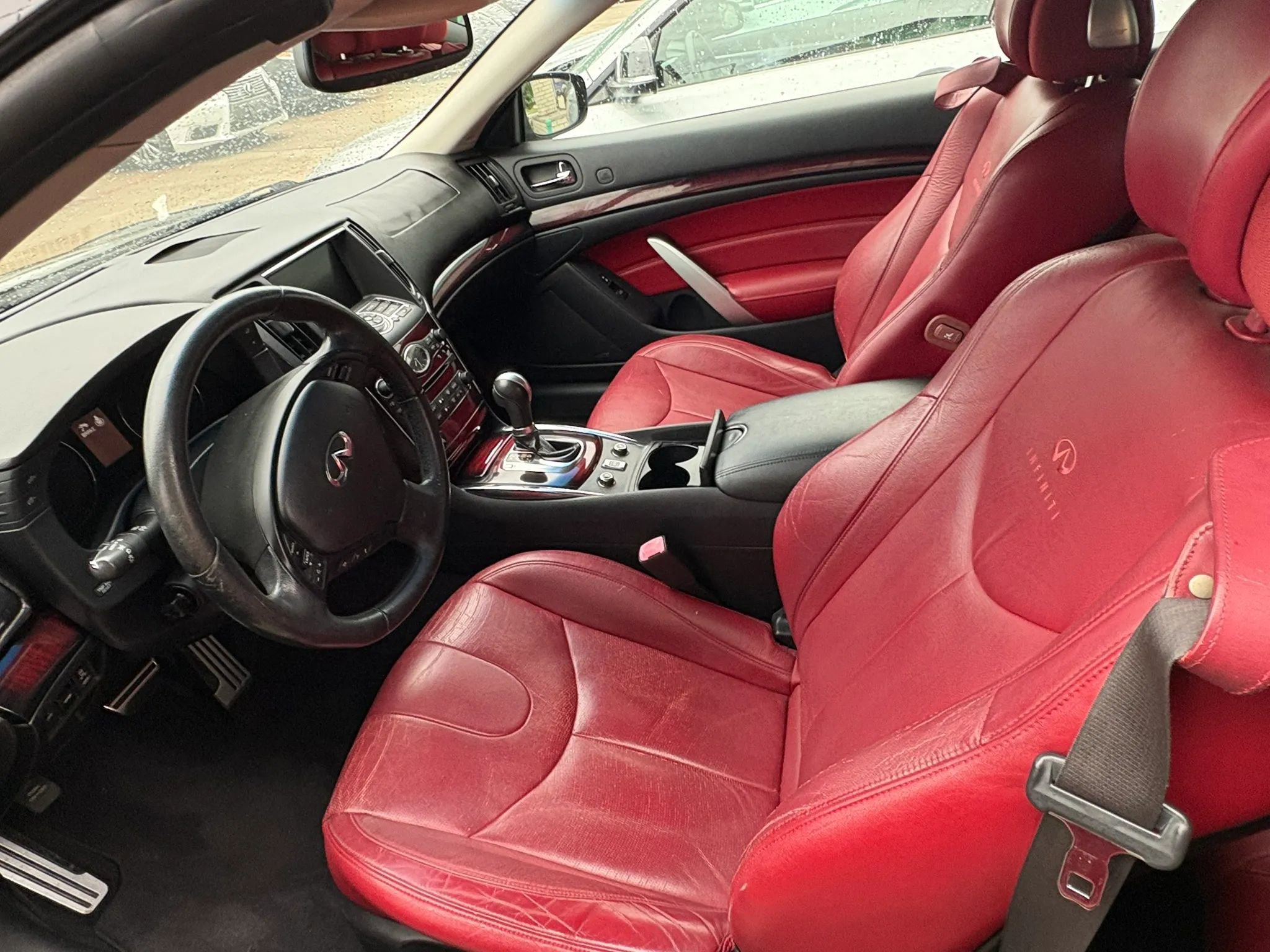 Used 2011 INFINITI G37 Limited Edition image 3