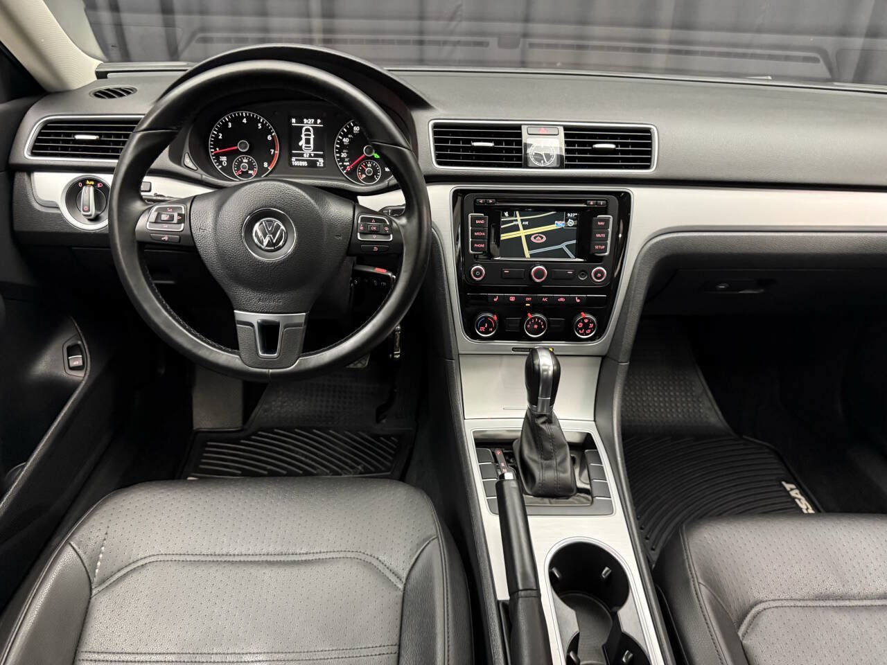 Used 2013 Volkswagen Passat 2.5 SE FWD image 17