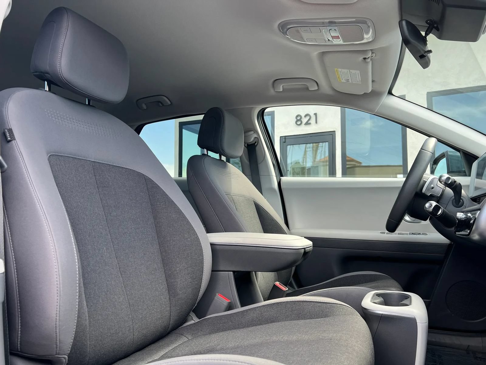 Used 2024 Hyundai Ioniq 5 SE RWD image 28