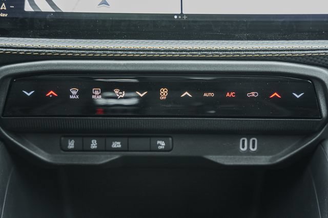 New 2026 Jeep Cherokee Limited AWD/4WD image 32