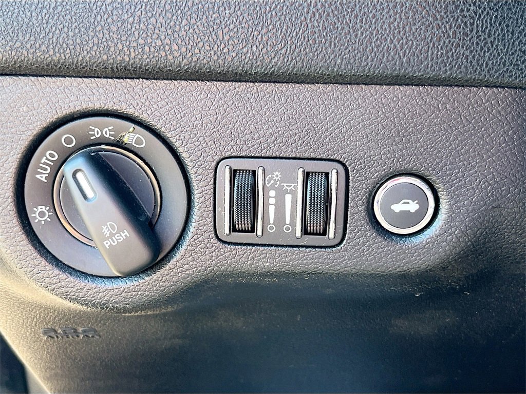 Used 2021 Dodge Charger Scat Pack w/ Daytona Edition Group image 10