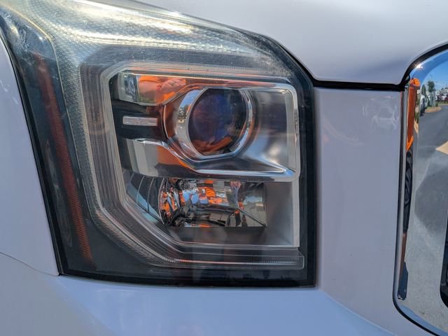 Used 2016 GMC Yukon SLE w/ Enhanced Driver Alert Package RWD image 4