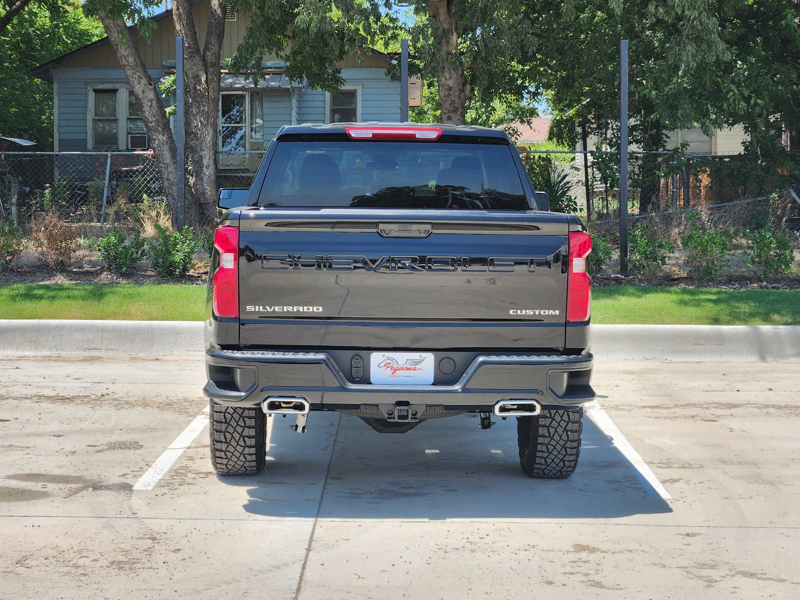 New 2026 Chevrolet Silverado 1500 Custom Trail Boss AWD/4WD image 8