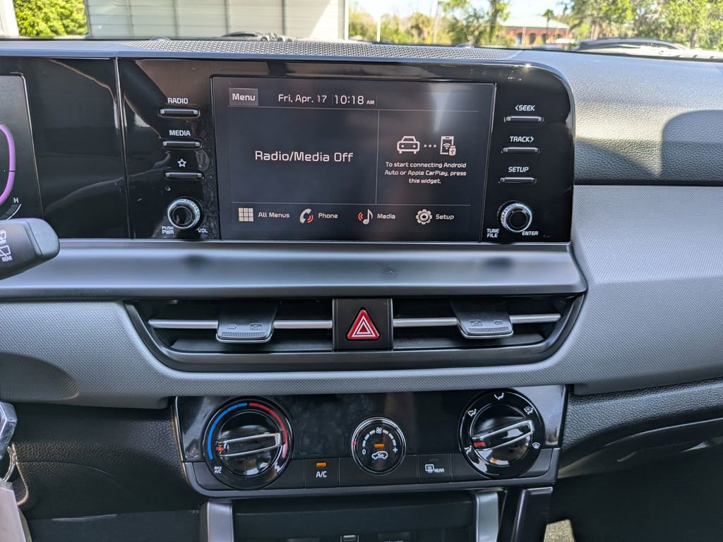 Certified 2025 Kia Seltos LX AWD/4WD image 22