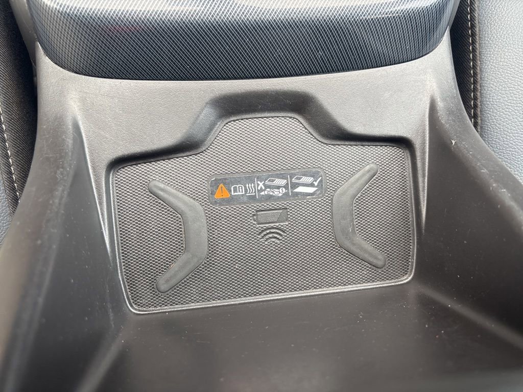 Used 2022 Chevrolet Colorado Z71 AWD/4WD image 5